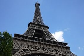 eiffel tower from lower angle