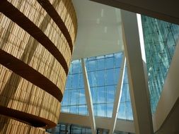 architecture of the opera house in Oslo