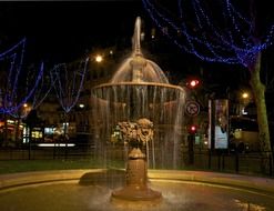 Highlighting a beautiful fountain in Paris, France