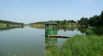 Picture of the lake shoreline, england