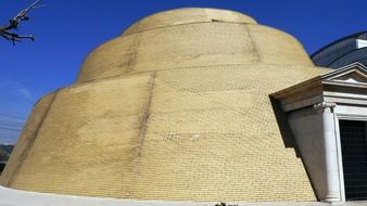 tourist attration of ziggurat in budapest