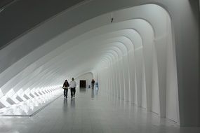 black and white photo of people in art museums in milwaukee