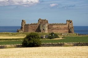 Ancient tantallon castle, Sea view