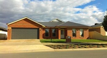 Brick houses in Kyabram