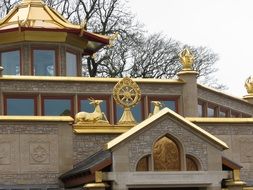 Drachma's Golden Wheel in the temple