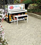 street piano