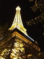 las vegas eiffel replica