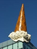 ice cream figure on the building in cologne