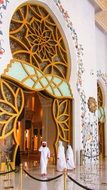 people in the Sheikh Zayed Mosque