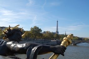 alexander bridge statue