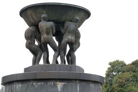 men monument