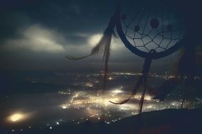 dreamcatcher city night lightened view