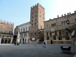 Piazza dei Signori, Verona