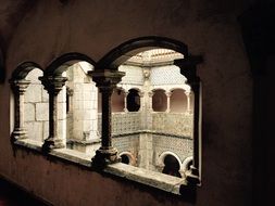 window hof