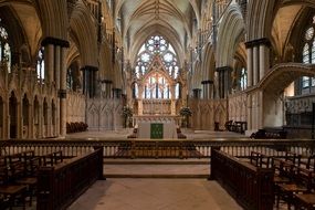 altar in lincoln cathedral