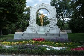 gilded bronze monument of johann strauss