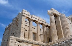 the ruins of an old building in Athens