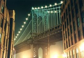 Brooklyn Bridge at night in Manhattan