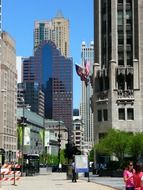 skyscrapers in downtown chicago