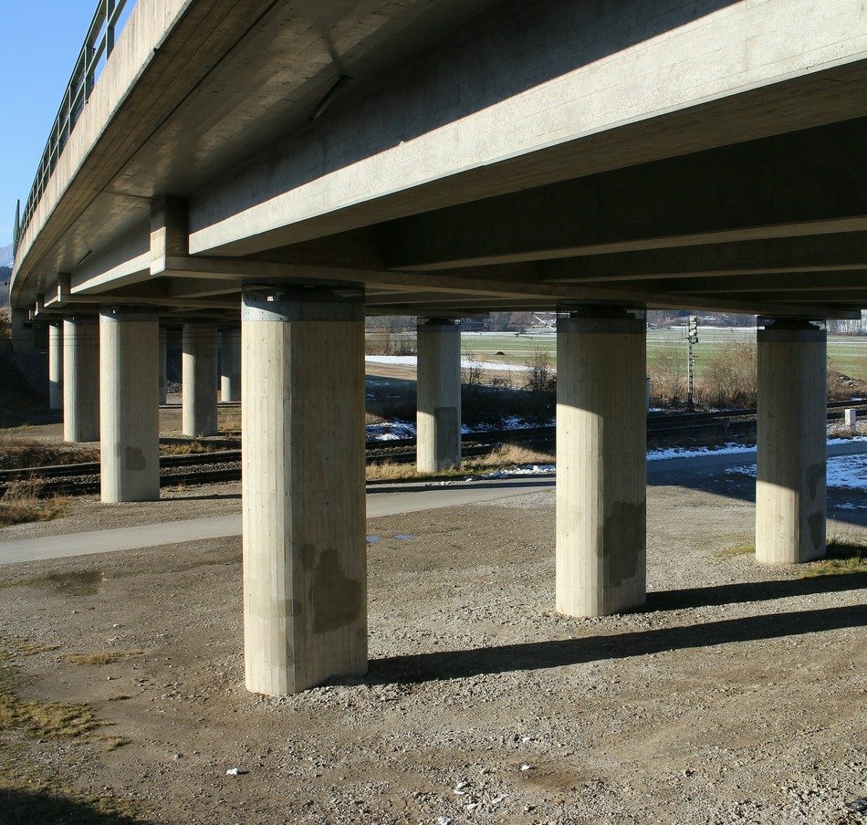 columnar of highway