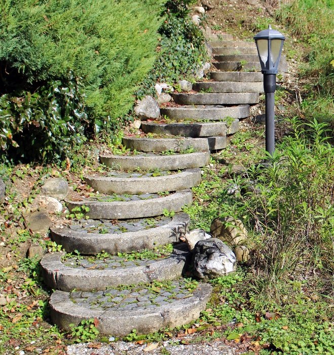 staircase with the lanterns in the garden