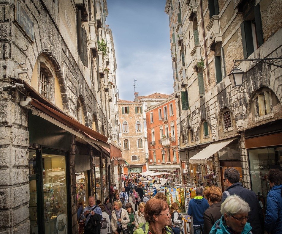 people on an alley in venice
