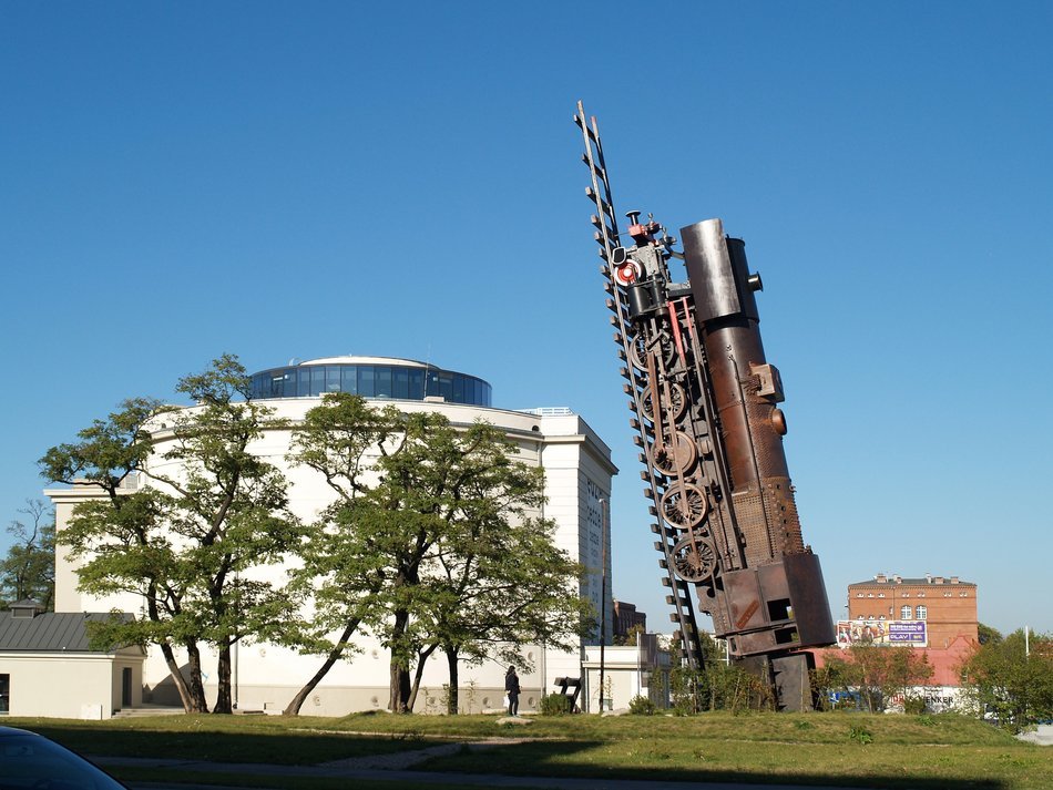 monument to the locomotive in the city