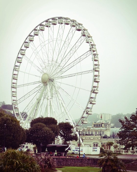 view of ferris wheel in england