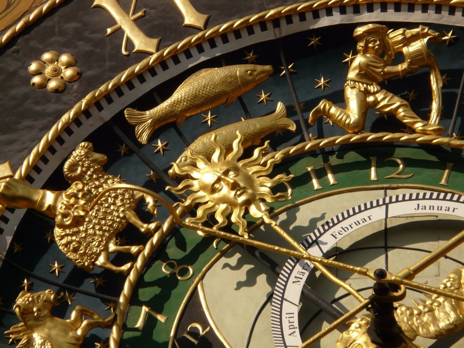 the dial of the astronomical clock