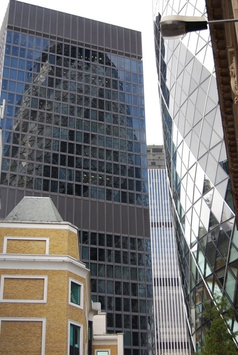 glass architecture in the financial district