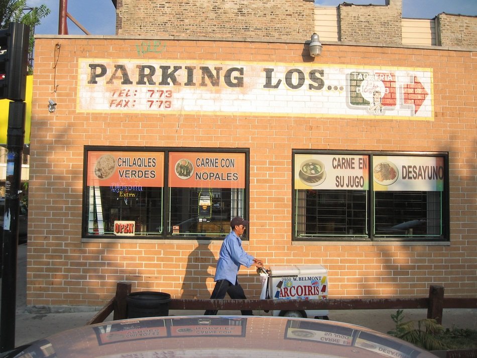 store brick wall in Chicago, United States