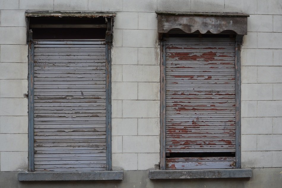 Shubby rusty shutters