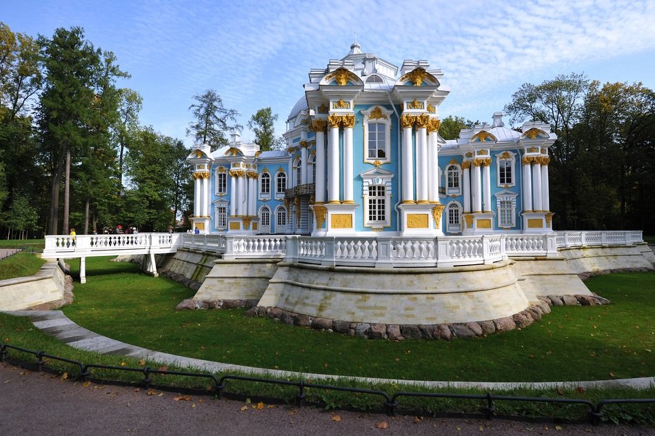 Picture of the beautiful palace