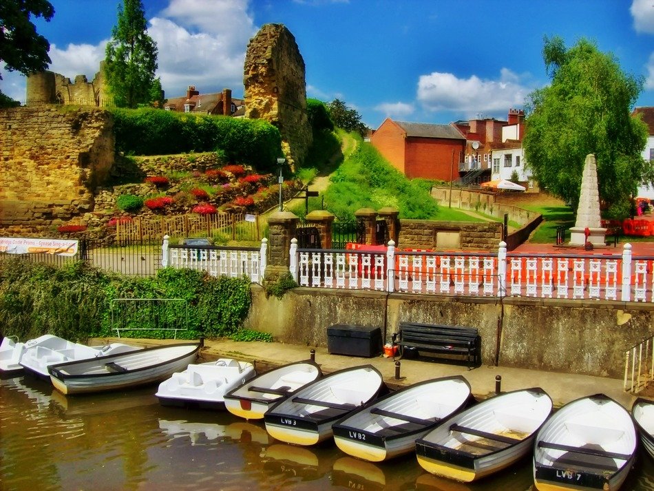 boats near the coast in kent