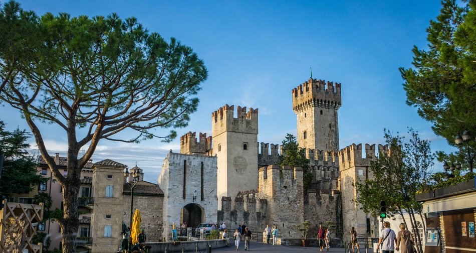 scaliger castle on garda lake sirmione