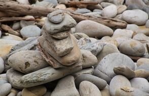 stones as a beach decoration