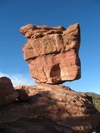 rocks in the garden of the gods in colorado