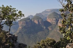 beautiful mountains, three rondavels, south africa