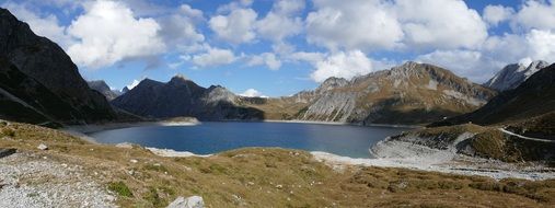 scenic luner lake