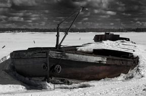 wrecked ship in finland