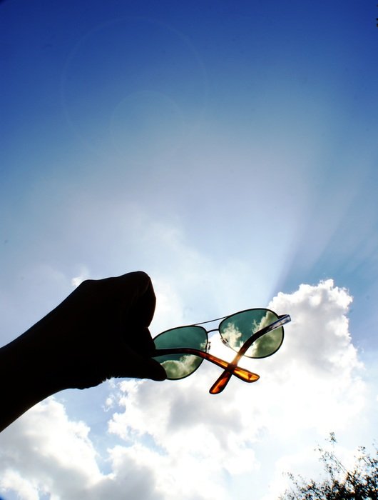 sky through sunglasses