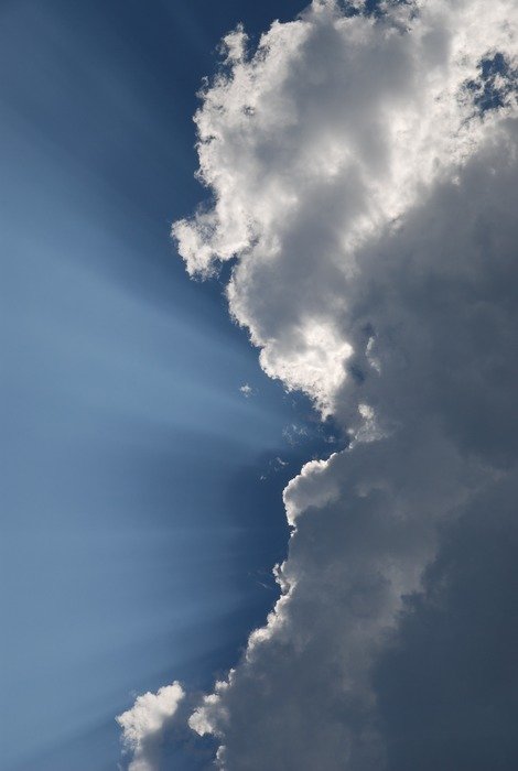 Landscape of the cloudy rays