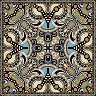 Traditional ornamental floral paisley bandanna N14