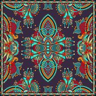Traditional ornamental floral paisley bandanna N33