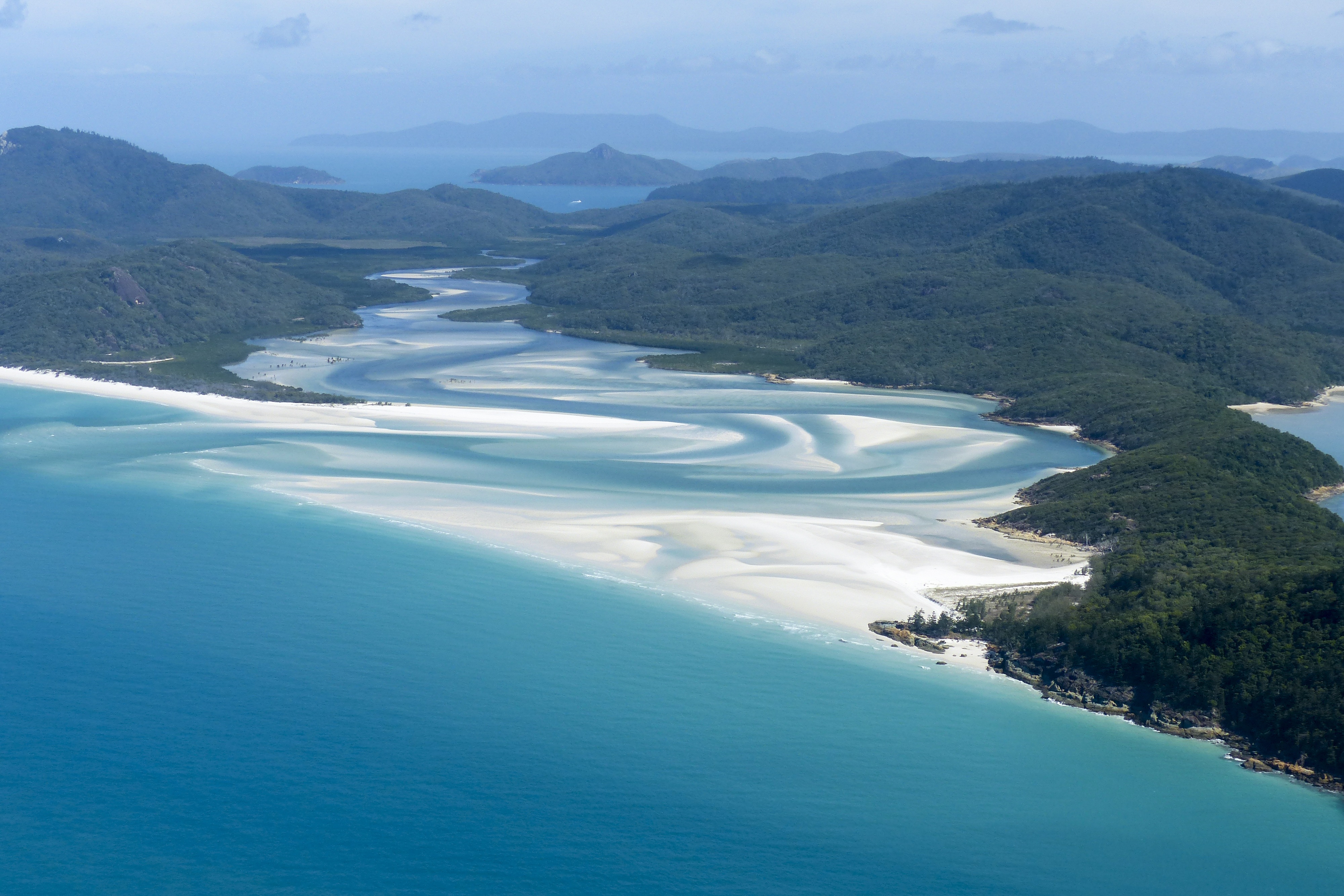 an overview of the whitsundays island This 4-day cruise aboard the whitsunday getaway lets you experience an australian favourite from every angle as you experience the ultimate overview of these superb islands. an overview of the whitsundays island This 4-day cruise aboard the whitsunday getaway lets you experience an australian favourite from every angle as you experience the ultimate overview of these superb islands.