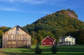 farm at the foot of the mountain