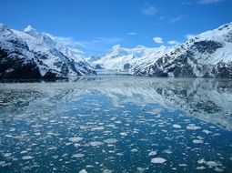 glacier bay on alaska