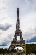 tourist under the eiffel tower