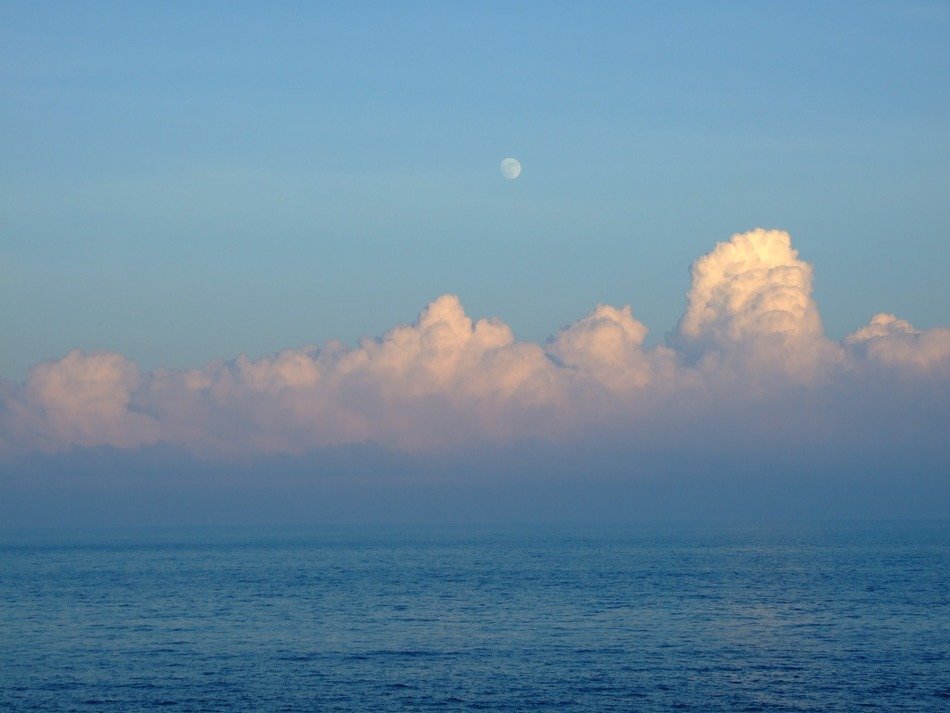 clouds over the ocean in korea