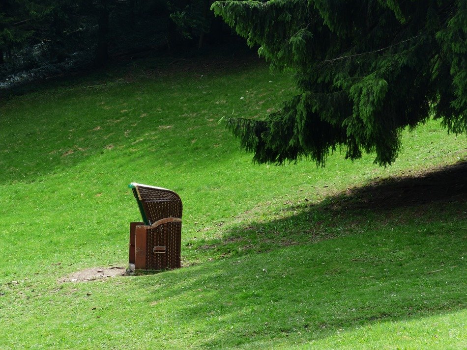 wicket beach chair